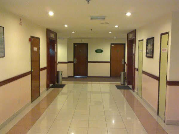 Hotel Caliber Kuala Lumpur Exteriör bild