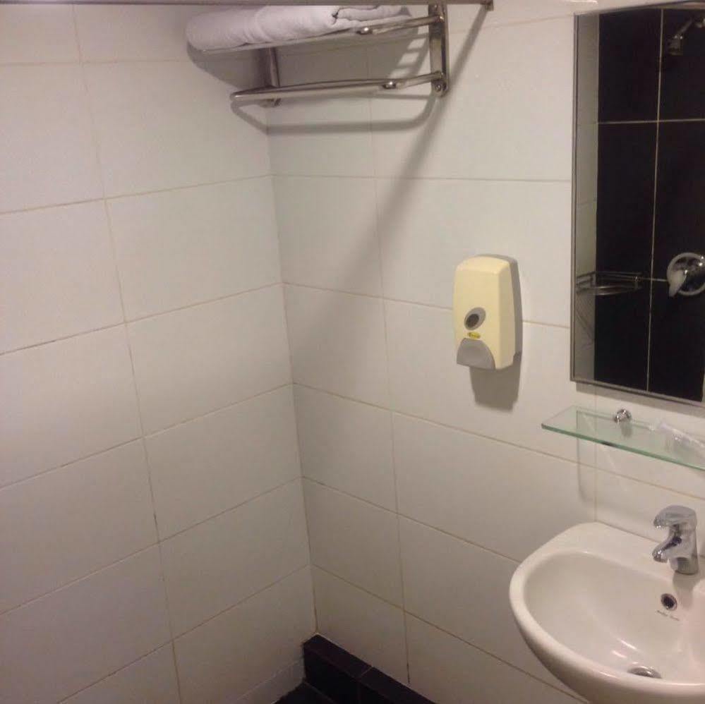 Hotel Caliber Kuala Lumpur Exteriör bild